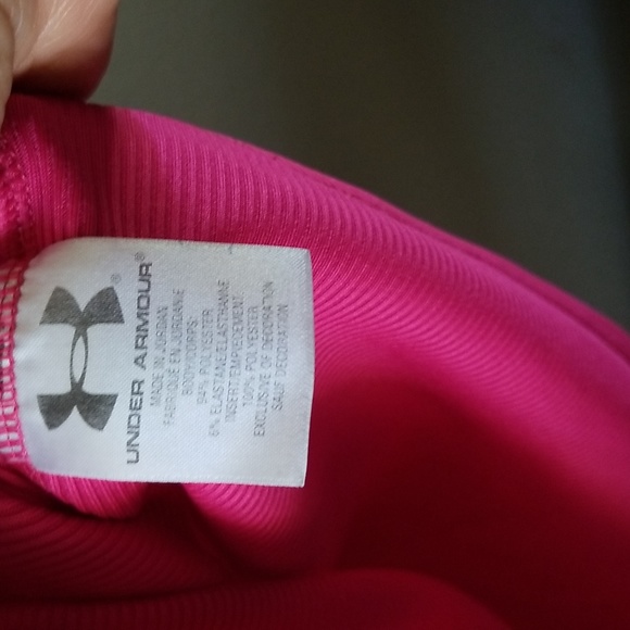 Box 20 Under Armour Racer Back Ribbed Tank Top - Picture 6 of 6